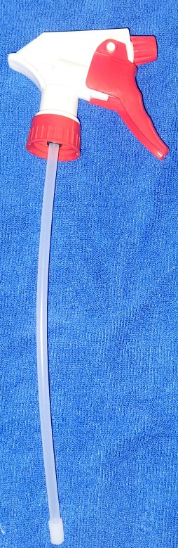 TRIGGER SPRAYER 1.3 ML pump  9 inch tube fits 32 and 24 ounce bottles 28 mm thread