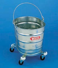 26 QT OVAL BKT With CASTERS